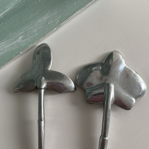 Mariposa Floral Salad Serving Utensils Made in Mexico - Picture 5 of 5